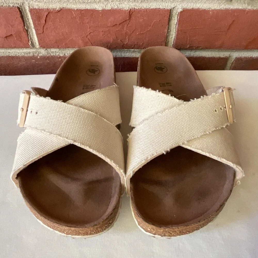 Birkenstock Siena Vegan Sandals Canvas Textile Cross Straps Cream Size 41 W10 M8